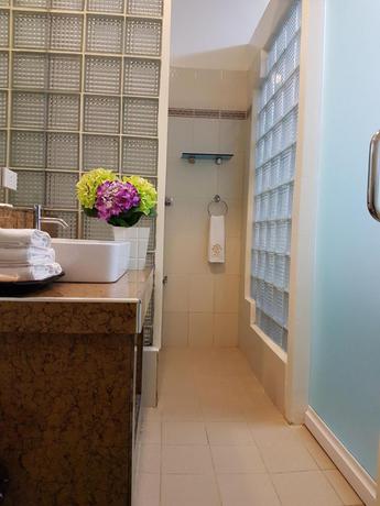 Imagen de la habitación del Hotel CML Beach Resort and Water Park. Foto 16