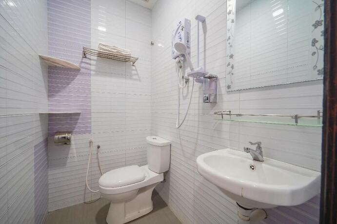 Imagen de la habitación del Hotel CMN. Foto 11