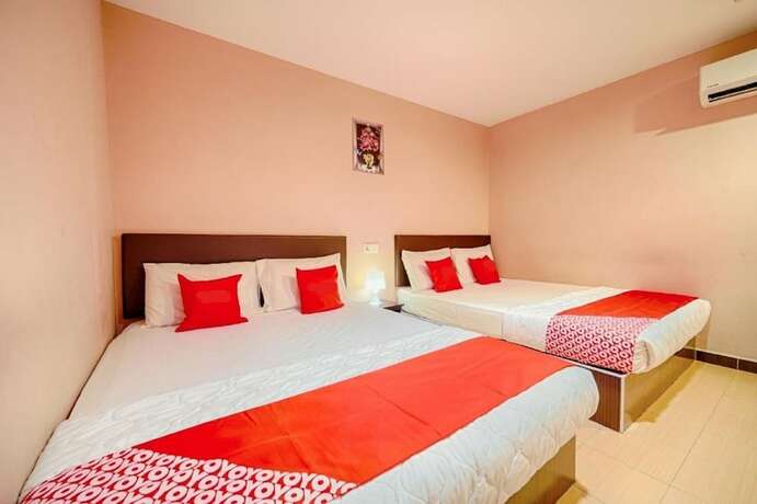 Imagen de la habitación del Hotel CMN. Foto 12