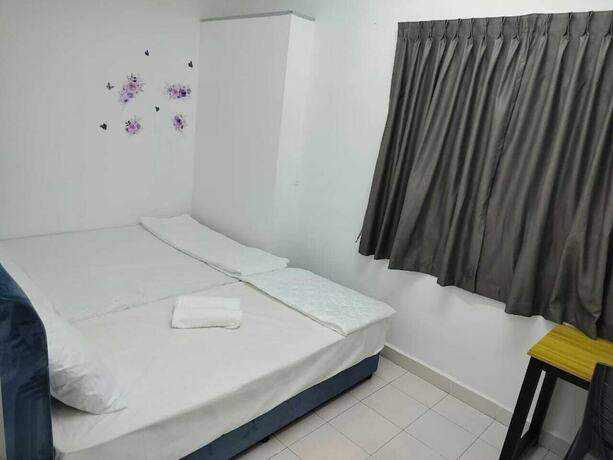 Imagen de la habitación del Hotel CMN. Foto 21