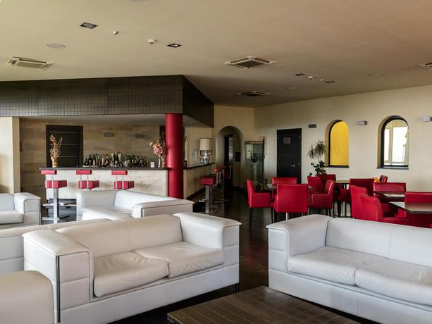 Imagen de los interiores del Hotel COLLE DELLA TRINITA. Foto 7