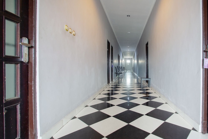 Imagen de los interiores del Hotel COLLECTION O 3428 Marimar. Foto 13