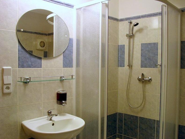 Imagen general del Hotel COLORFACTORY SPA. Foto 12