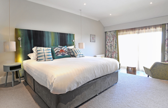 Imagen de la habitación del Hotel COMBE GROVE MANOR. Foto 4