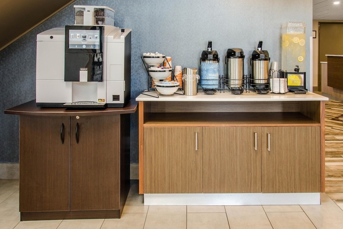 Imagen de los interiores del Hotel COMFORT INN AEROPORT. Foto 16