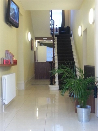 Imagen general del Hotel COMFORT INN NOTTING HILL. Foto 3