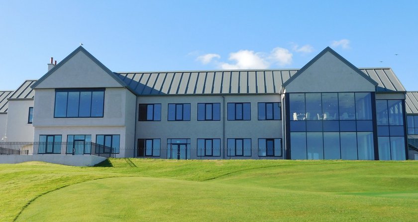 Imagen general del Hotel COMIS and Golf Resort. Foto 3