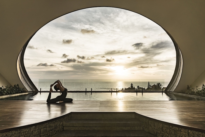 Imagen de la piscina del Hotel COMO Uma Canggu. Foto 19