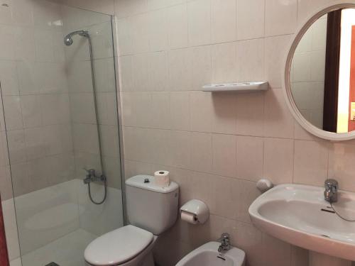 Imagen general del Hotel COMPLEJO DE LA HOZ. Foto 9