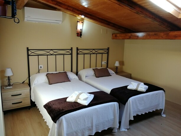 Imagen general del Hotel COMPLEJO RURAL LA PALOMA. Foto 9