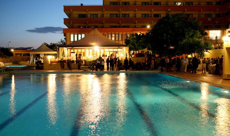 Imagen de la piscina del Hotel COMPLESSO TURISTICO SETAR. Foto 11