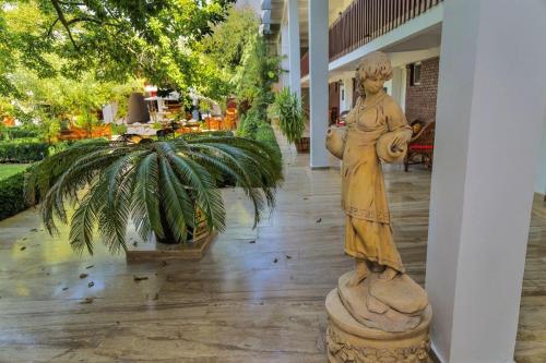 Imagen general del Hotel COMPLEX TISMANA 3* ALL INCLUSIVE. Foto 6