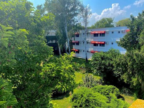 Imagen general del Hotel COMPLEX TISMANA 3* ALL INCLUSIVE. Foto 11
