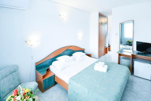 Imagen de la habitación del Hotel COMPLEX TISMANA 3* ALL INCLUSIVE. Foto 13