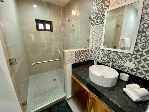 Imagen de la habitación del Hotel CONDO BRISA BY TRVL2HM. Foto 10