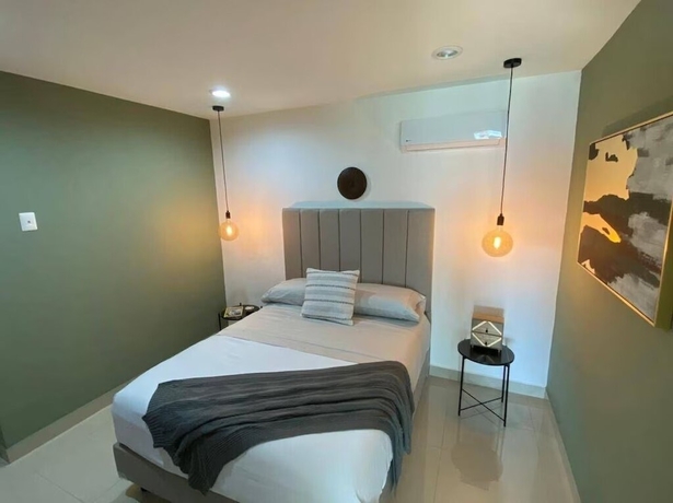 Imagen de la habitación del Hotel CONDOS ONE ByTrvl2hm and Mazatlan Regency. Foto 3