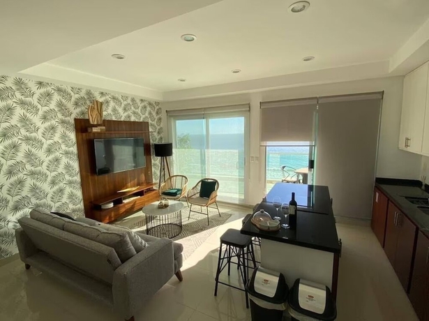 Imagen de la habitación del Hotel CONDOS ONE ByTrvl2hm and Mazatlan Regency. Foto 4