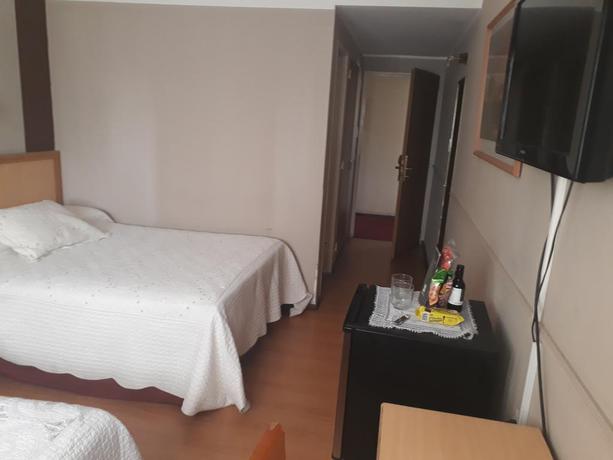 Imagen de la habitación del Hotel CONQUISTADOR HOTEL. Foto 2