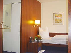 Imagen general del Hotel CONSUL, Dortmund. Foto 1