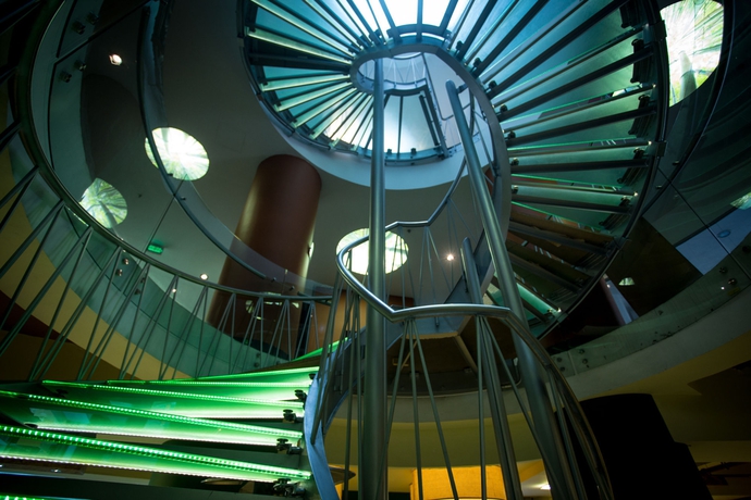 Imagen de los interiores del Hotel CONTINENTAL ALL SUITES. Foto 6