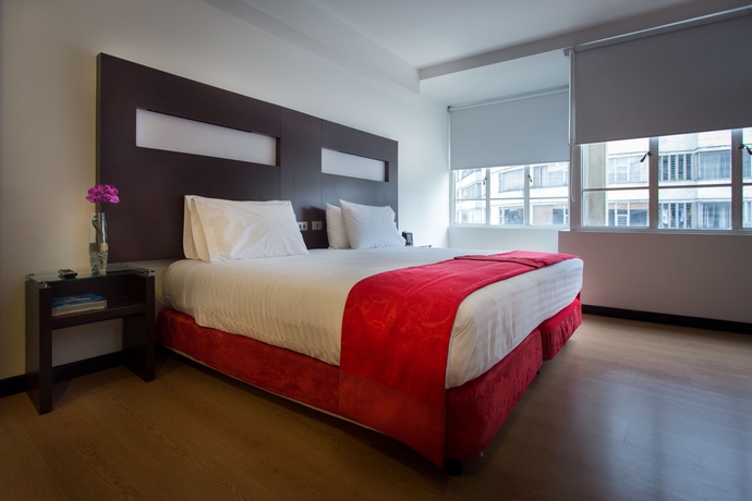 Imagen de la habitación del Hotel CONTINENTAL ALL SUITES. Foto 5