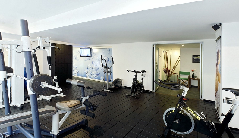 Imagen de los interiores del Hotel CONTINENTAL ALL SUITES. Foto 11