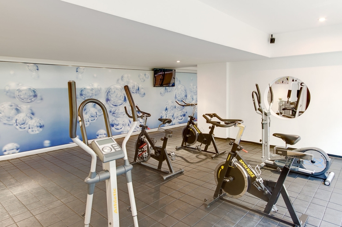 Imagen de los interiores del Hotel CONTINENTAL ALL SUITES. Foto 12