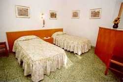 Imagen general del Hotel CORAL, L' Estartit. Foto 7