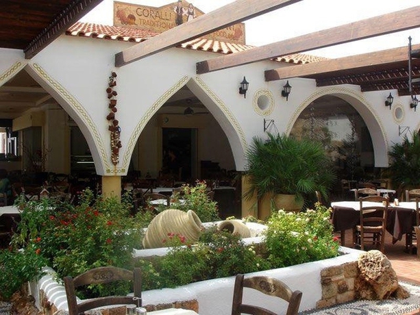 Imagen general del Hotel CORALI STUDIOS. Foto 10