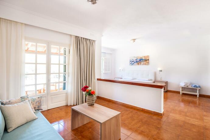 Imagen general del Hotel CORFU PELAGOS. Foto 4
