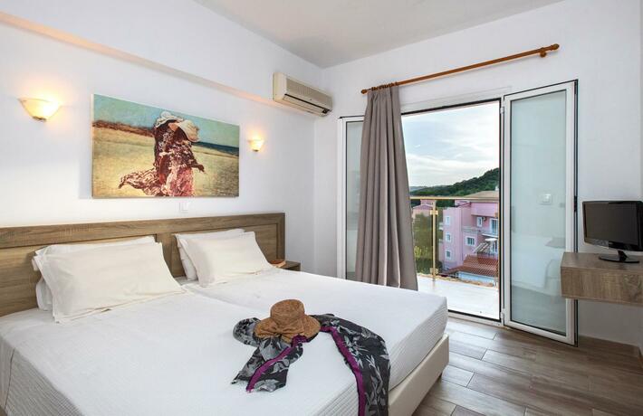 Imagen general del Hotel CORFU PELAGOS. Foto 10