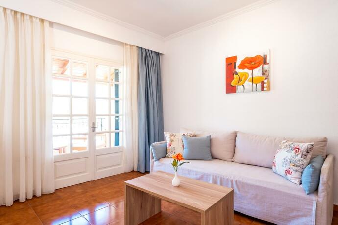 Imagen general del Hotel CORFU PELAGOS HOTEL. Foto 23