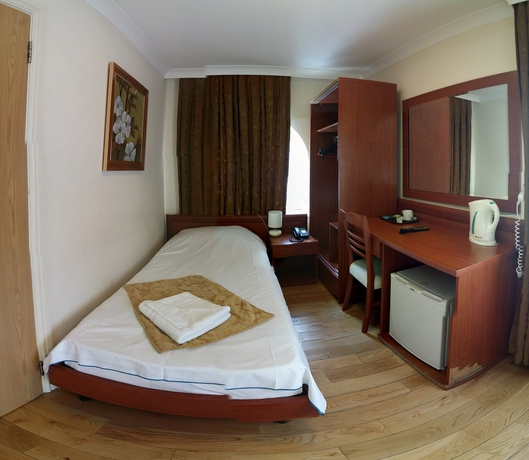 Imagen de la habitación del Hotel CORNER HOUSE, Londres. Foto 5