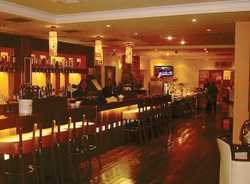 Imagen del bar/restaurante del Hotel CORRALEA COURT HOTEL. Foto 2