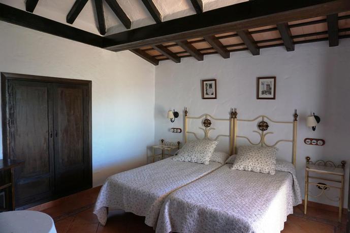 Imagen general del Hotel CORTIJO HUERTA DOROTEA. Foto 6