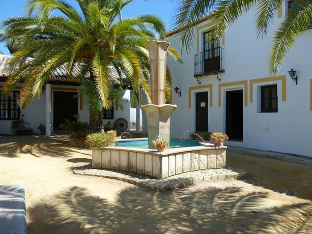 Imagen general del Hotel CORTIJO HUERTA DOROTEA. Foto 7