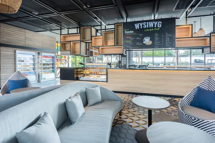 Imagen del bar/restaurante del Hotel COSI Pattaya Wong Amat Beach. Foto 2