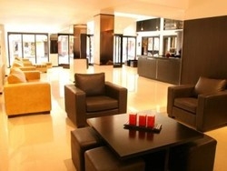 Imagen general del Hotel COSMOS HOTEL. Foto 2