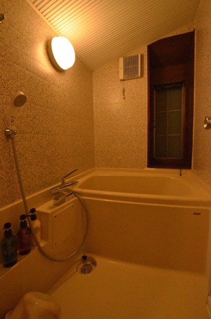 Imagen de la habitación del Hotel COUNTRY HOTEL RED FOX. Foto 8