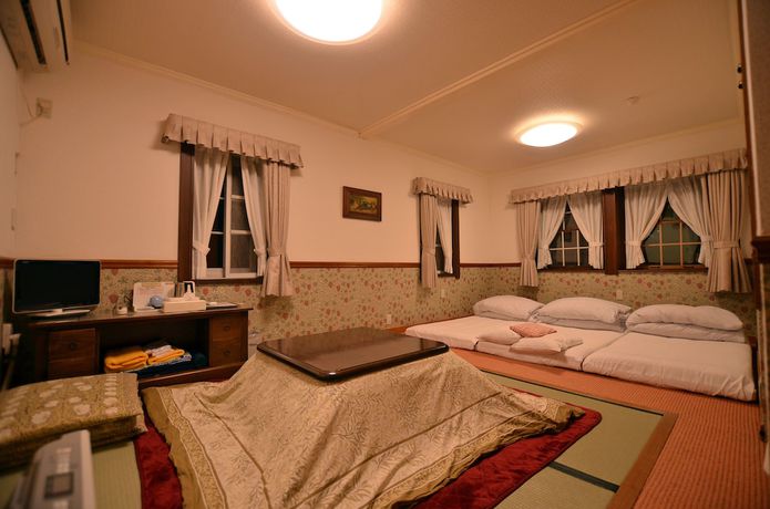 Imagen de la habitación del Hotel COUNTRY HOTEL RED FOX. Foto 11