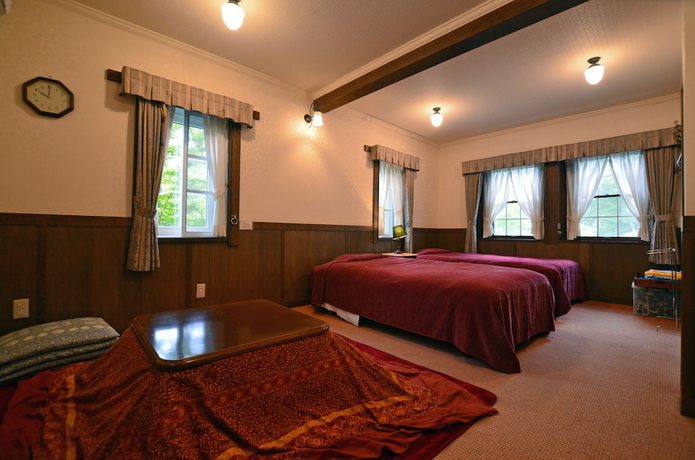 Imagen de la habitación del Hotel COUNTRY HOTEL RED FOX. Foto 12
