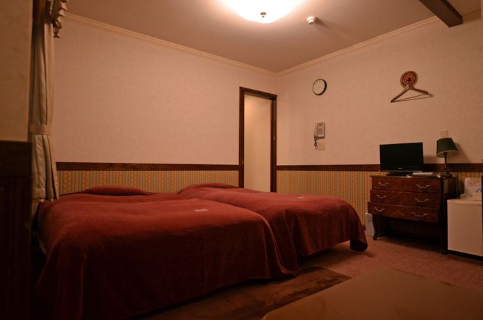 Imagen de la habitación del Hotel COUNTRY HOTEL RED FOX. Foto 14