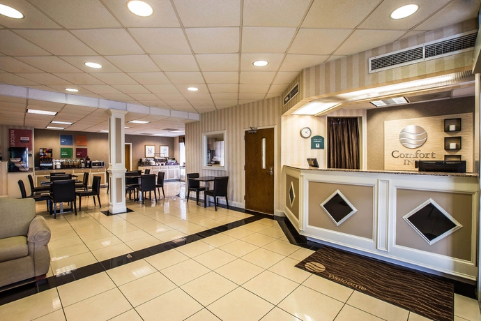 Imagen de los interiores del Hotel COUNTRY INN SUITES BY RADISSON GREENVILLE. Foto 12