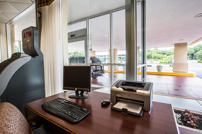 Imagen de los interiores del Hotel COUNTRY INN SUITES BY RADISSON GREENVILLE. Foto 14