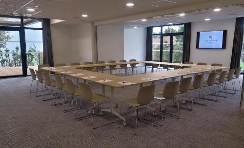 Imagen general del Hotel COURRIER SUD. Foto 13