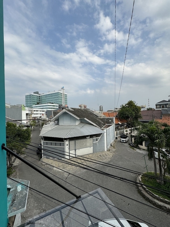 Imagen de la habitación del Hotel COZY CENTRE RESIDENCE SEMARANG. Foto 17