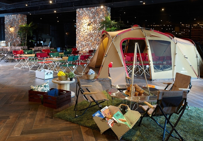 Imagen del bar/restaurante del Hotel COZZI Blu. Foto 5