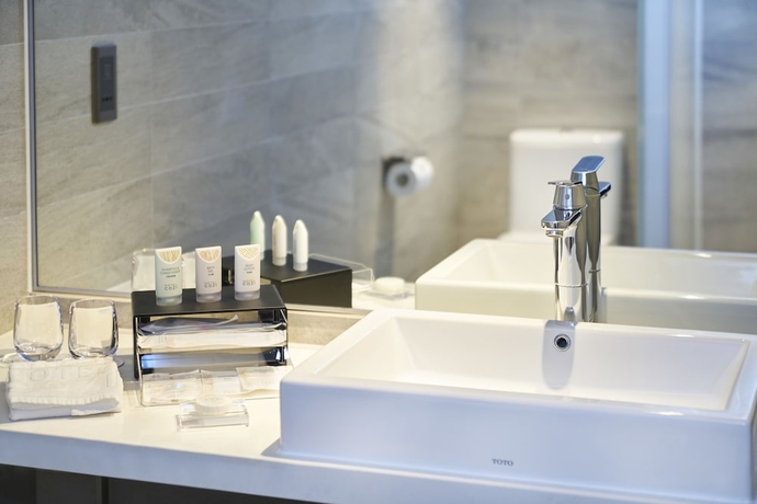 Imagen de la habitación del Hotel COZi Oasis. Foto 15