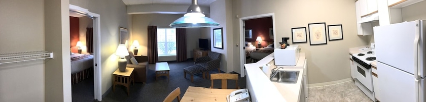 Imagen de la habitación del Hotel CRESTHILL SUITES ALBANY. Foto 12