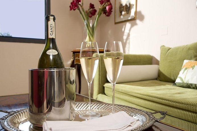 Imagen general del Hotel CRETA BLUE SUITES. Foto 1